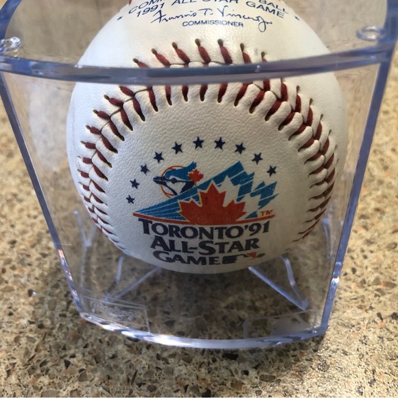Toronto Blue Jays Commemorative All-Star Game Baseball w/ Clear Acrylic Case - Picture 1 of 3